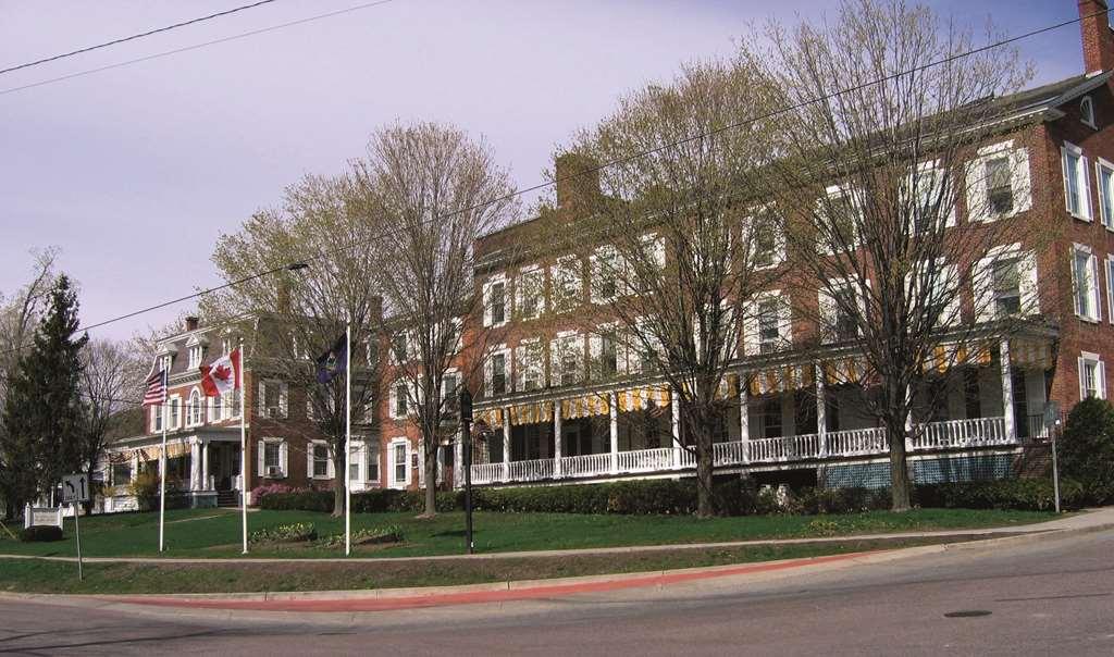 Middlebury Inn Exterior foto