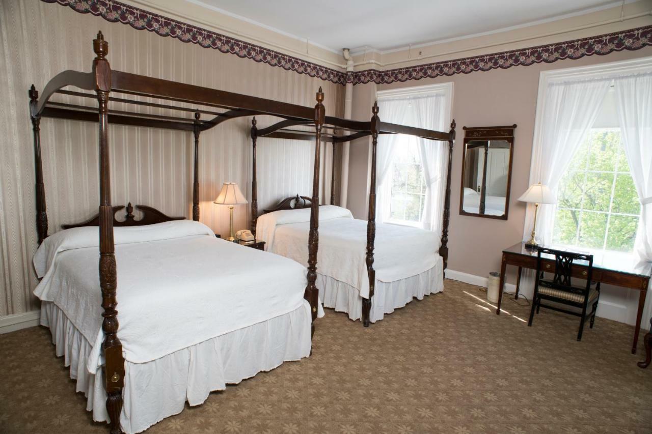 Middlebury Inn Exterior foto